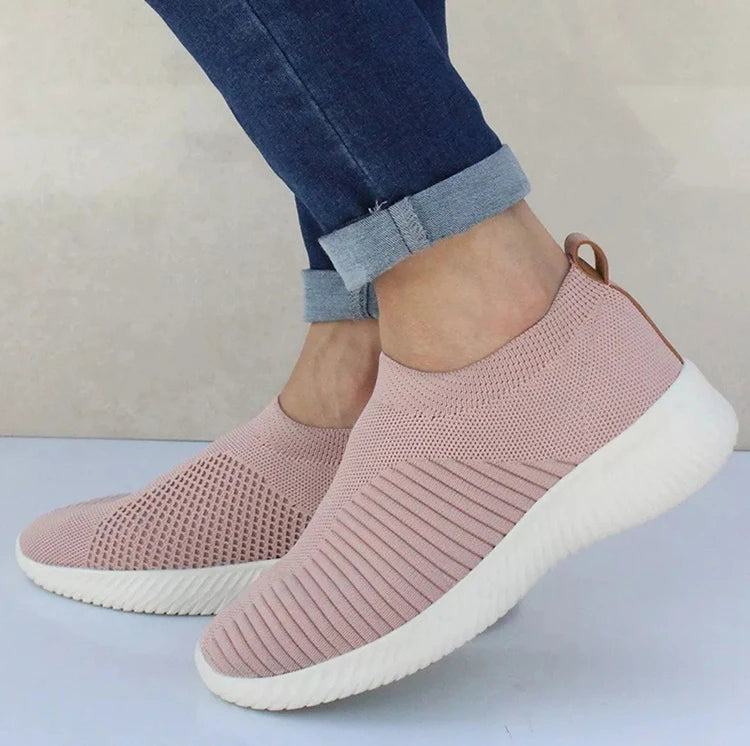 Fashion Casual Shoes 2025 New Women's Sneakers Walking Flat Women Sneakers Slip On Plus Size Ladies Vulcanize Shoes Woman Shoes