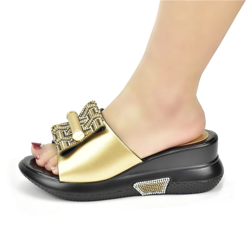 Patent Leather Rhinestone Wedding Shoes Bride Shoes for Women 2025 Designer Luxury Wedges Shoes for Women Platform Pumps