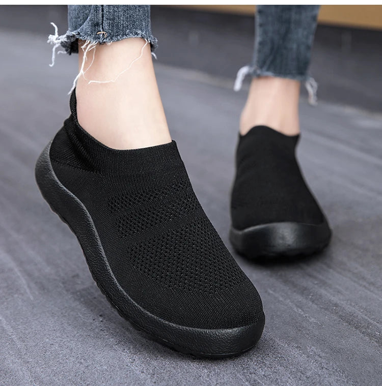 Women Fashion Sneakers Slip On Platform Sneakers Walking Women's Sneakers Plus Size Ladies Vulcanize Shoes Tenis Feminino