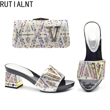 Luxury Shoe and Bag Set for Party in Women Wedding Shoes Woman Bride Rhinestone Design Elegant Shoes for Lady Peep Toe Pumps