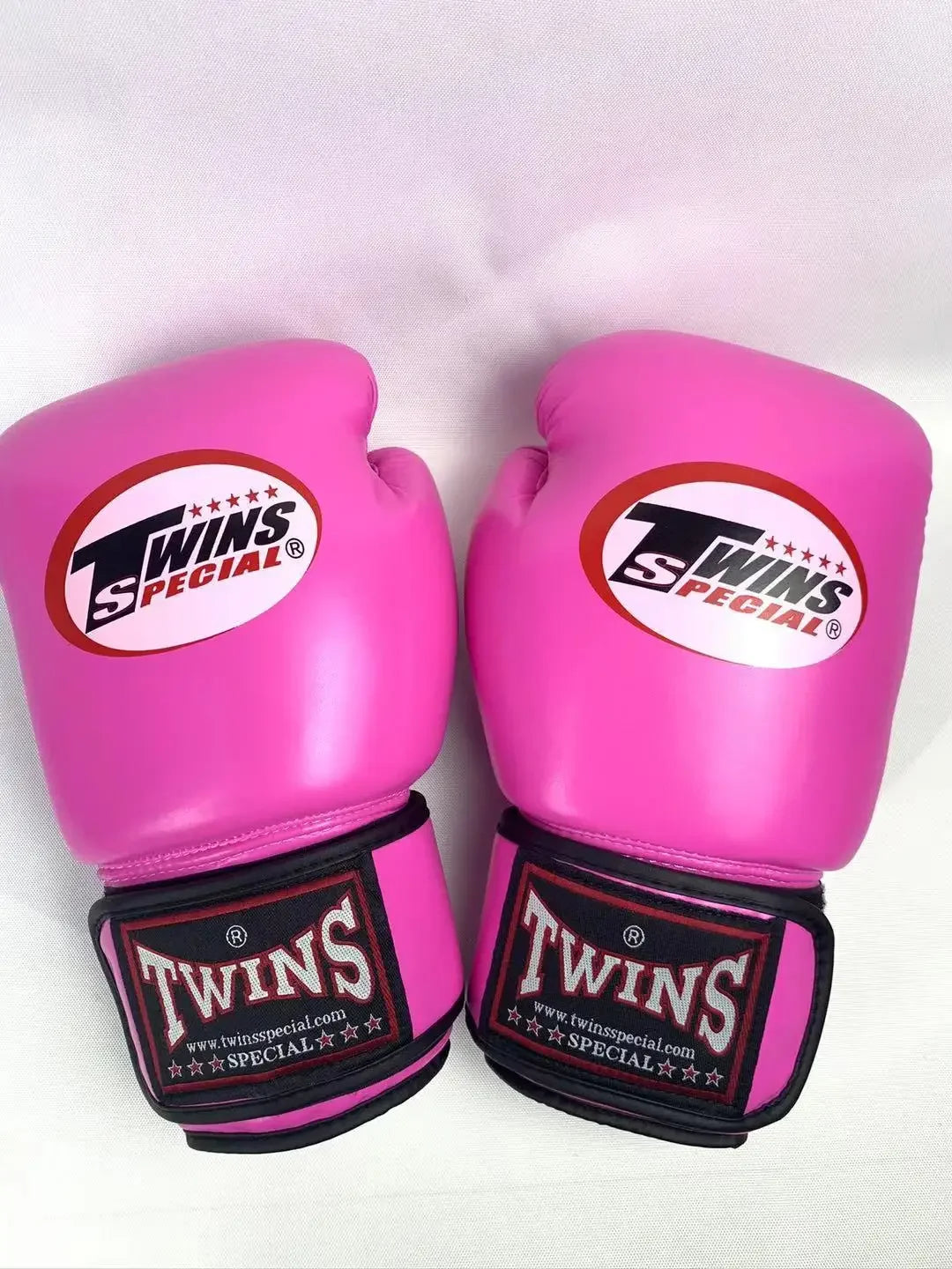 High Quality Unisex MMA Boxing Gloves – Muay Thai, Karate & Taekwondo Training Gloves for Kids and Adults Sparring & Martial Arts