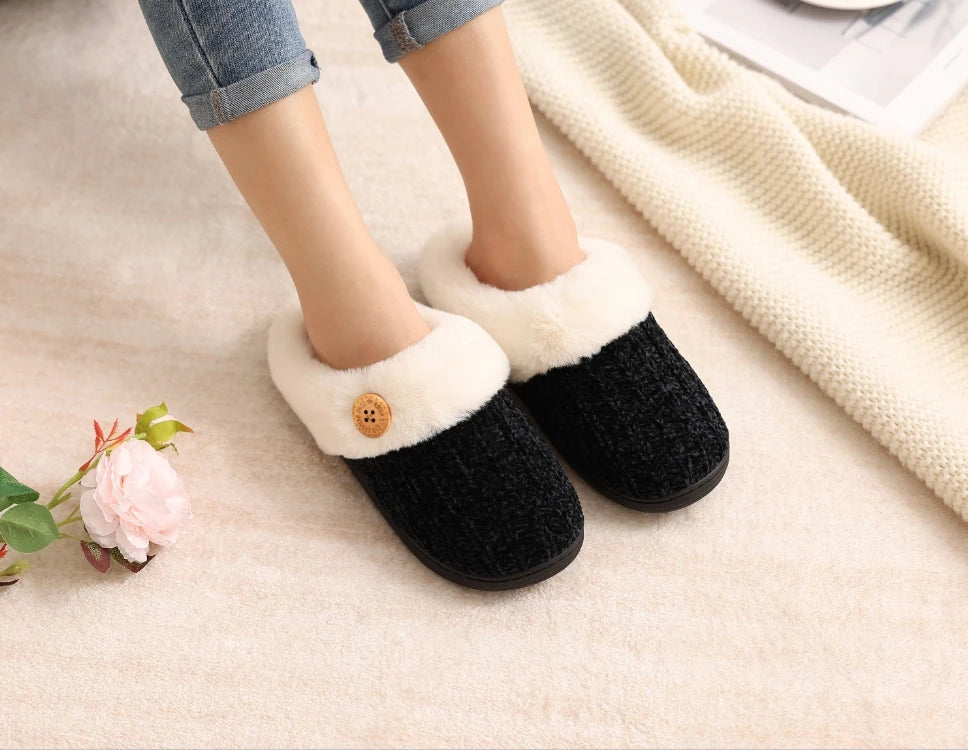 Women's Fleece Lined Warm House Cotton Slippers With Memory Foam and Non-Slip Cosy Fluffy Sole Plush Knit Slides Suitable For Bedroom Use