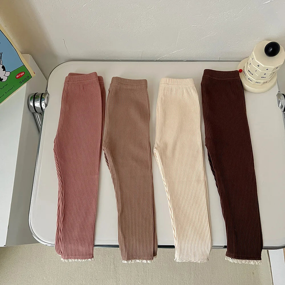 Skinny, elastische peuterlegging met kant en kant, basic bovenkledingbroek voor kinderen van 0-3 jaar