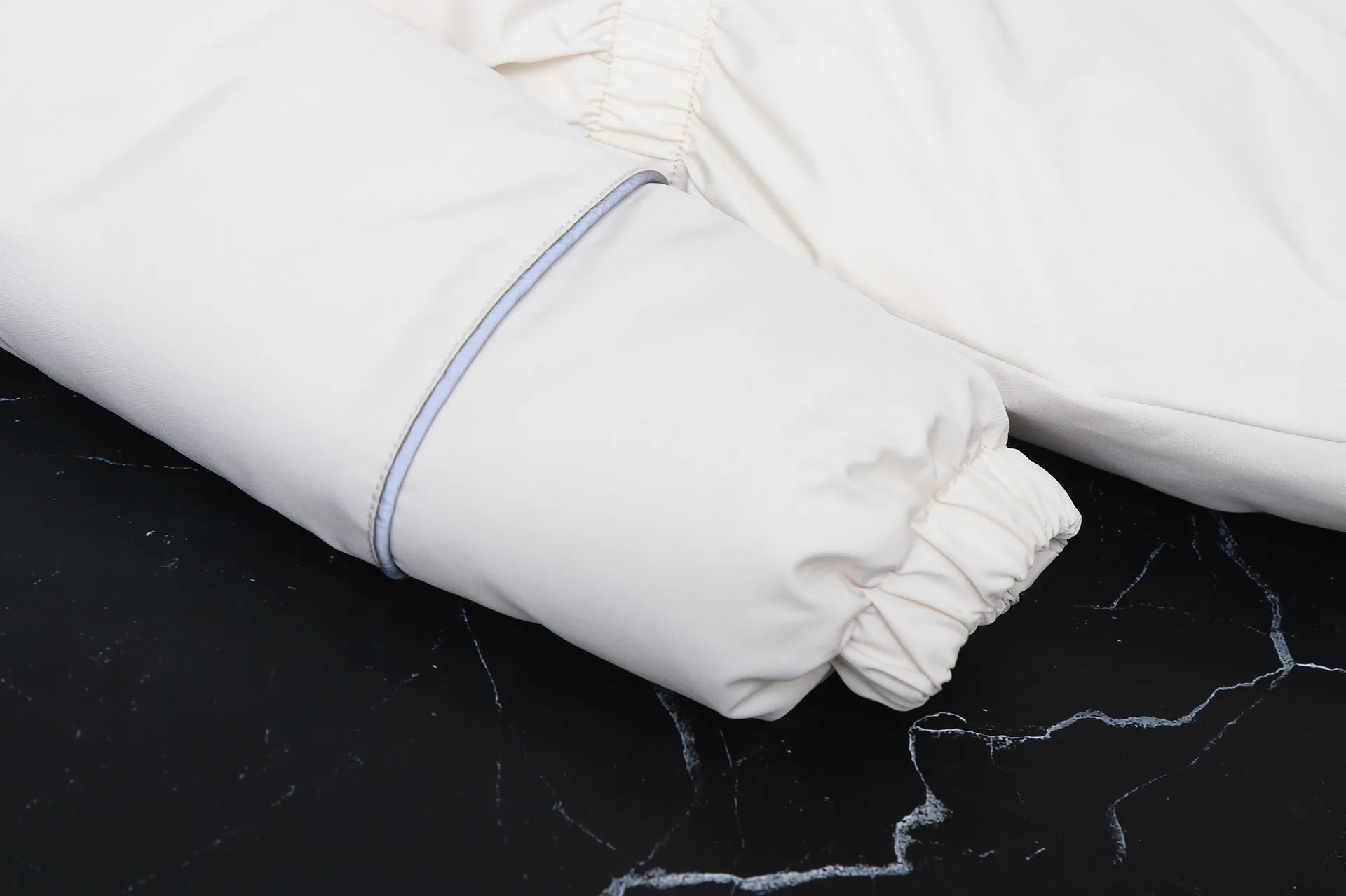 Winter Kid's Ski Suit Polar Fleece Lining Girls Jumpsuit Boys Waterproof Warm Overalls Children's Hooded Sportwear 2-5Y Unisex