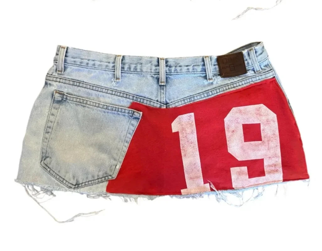 High-Waisted Y2K Mini Skirt for Women Denim Short Skirt with Applique Print Gothic Street Hip-Hop Harajuku Vintage Sexy Loose Casual Skirt