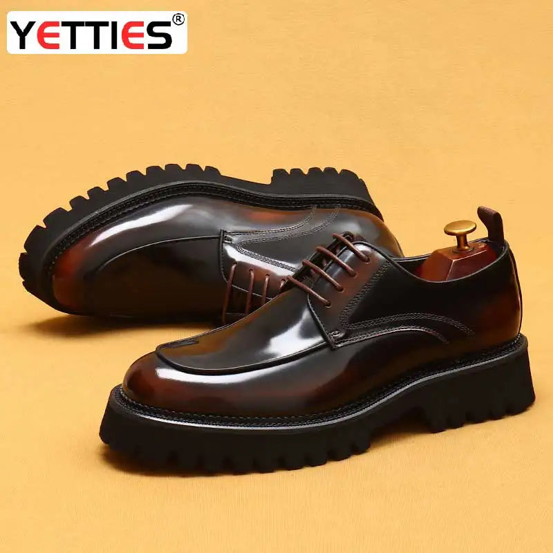 Designer Men's Leather Shoes With Thick Soles Round Toe Glossy Leather Business Dress and Waxed Cowhide Lace-Up British Shoes