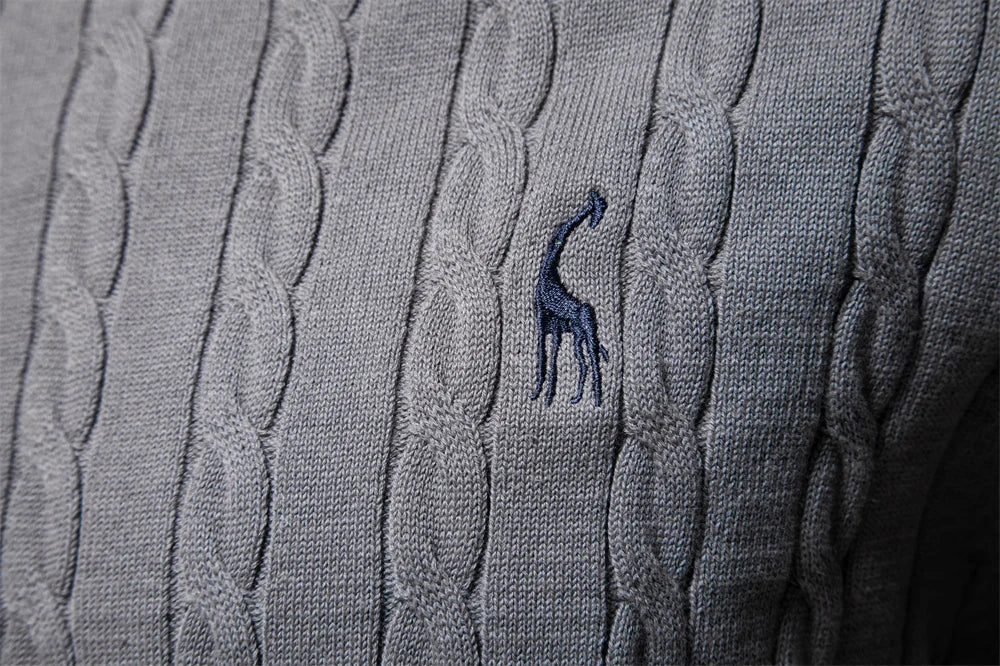 Men's Giraffe Embroidery Cotton Sweaters Round Neck Classic Twist Patterned Pullover Knitted Sweater for Men