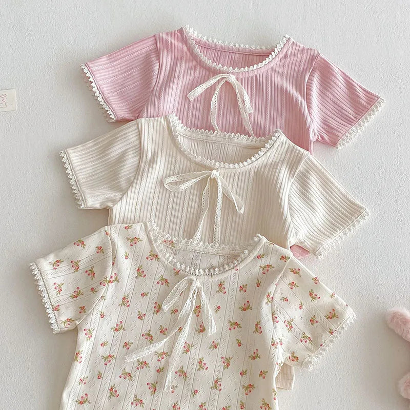 New Summer Kids T-shirt Boys Cute Hollow Out Floral Tops Children Thin Style Pit Strip Lace Girls Tee 1-5T Unisex