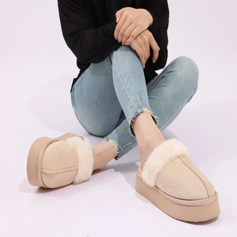 Women's Fluffy Plush Winter Shoes With Thick Sole Fuzzy Slides Suitable For Indoor and Outdoor Use With Anti-Slip Platform Fur Slippers