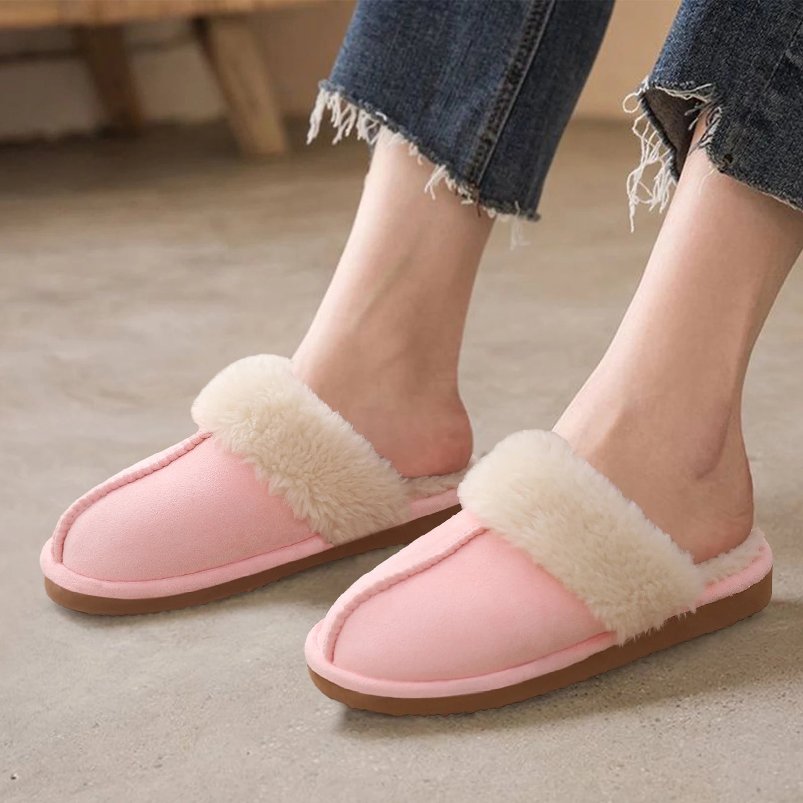 Unisex Winter Fur Slippers Home Suede Mules Short Plush Slippers For Indoor Warm Cosy Fuzzy Flats Slides For Men & Women