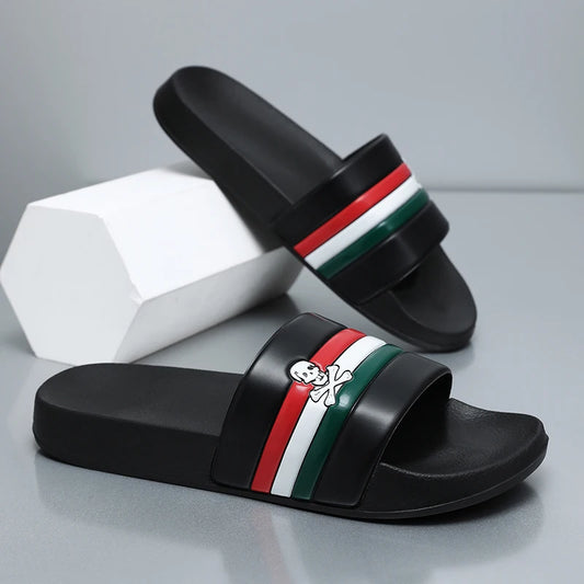 Designer Style Men Summer Casual Slippers Comfortable Swimming Pool Water Sandals Fashionable Youth Walking Slides