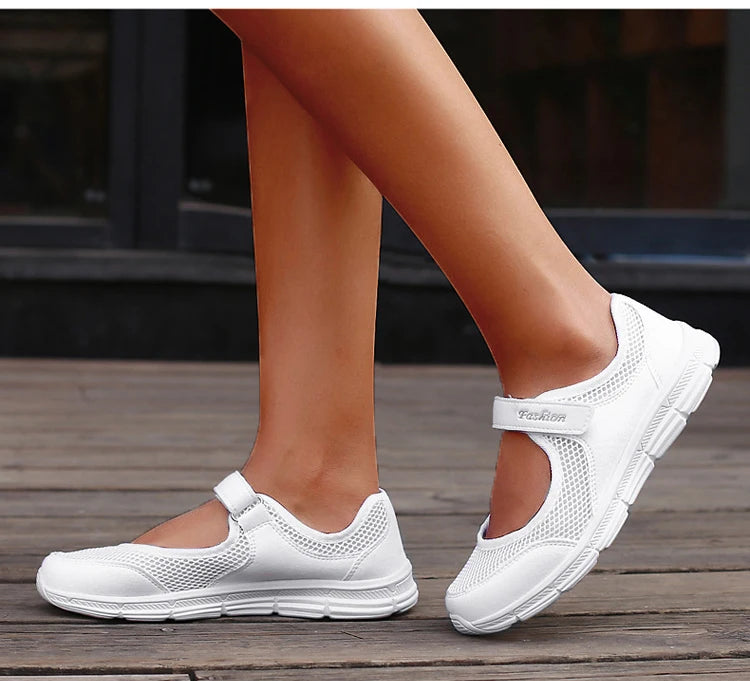 Sneakers For Women Breathable 2025 New Fashion Flat Soft Woman Vulcanize Shoes Mesh Fabric Women Shoes Female Footwear