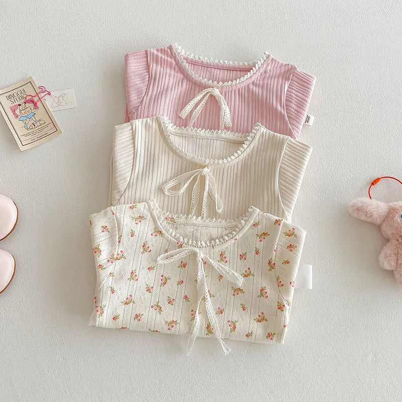 New Summer Kids T-shirt Boys Cute Hollow Out Floral Tops Children Thin Style Pit Strip Lace Girls Tee 1-5T Unisex