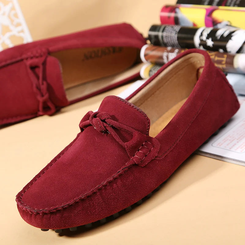New Trend Youth Driving Loafers Red Male Formal Dress Shoes Suede Leather Lazy People Walking Shoes Good Quality Moccasins Shoes