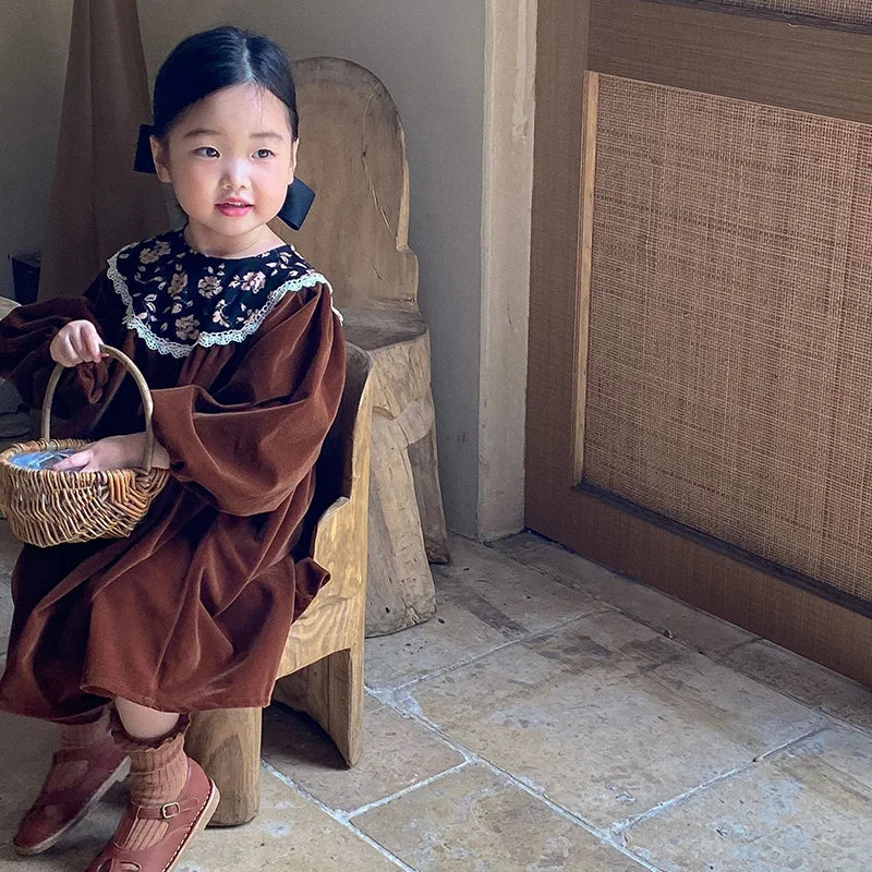 Autumn Velvet Vintage Style Kids Long Dress for Girls Floral Round Collar Princess Kids Clothes Dresses 2-6 Years