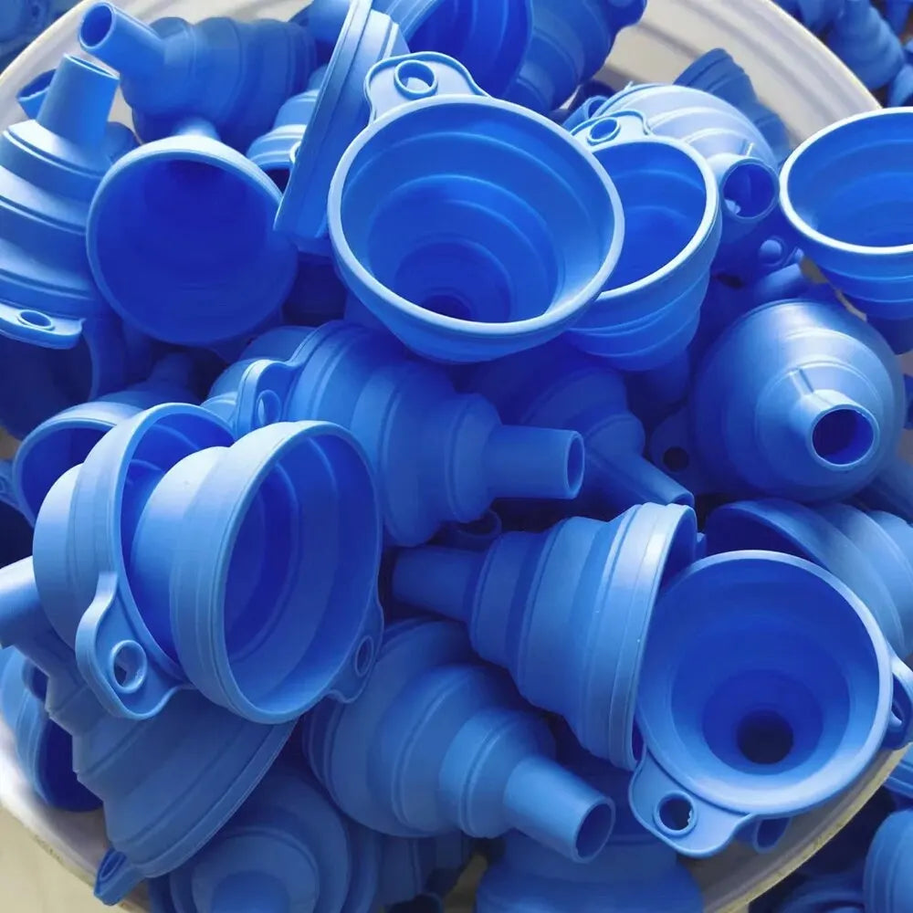 Engine Funnel Car Universal Silicone Liquid Funnel Washer Fluid Change Foldable Portable Auto Engine Oil Petrol Change Funnel