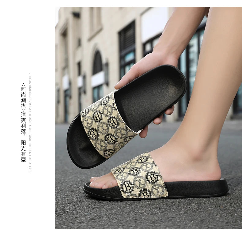 Daily Outdoor Walking Slipper Men Fashionable Summer Beach Water Shoes Comfortable Youth New Cool Sandals Seaside Slides