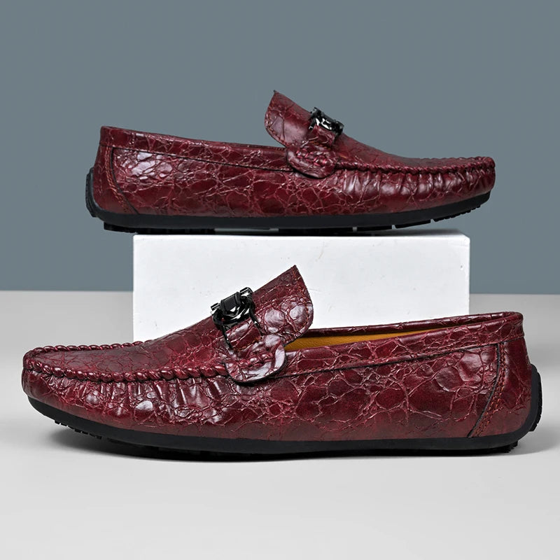 Fashionable Men Business Formal Shoes Slip-on Male Lazy Person Walking Loafers Luxury Brand Adult Leisure Driving Shoes