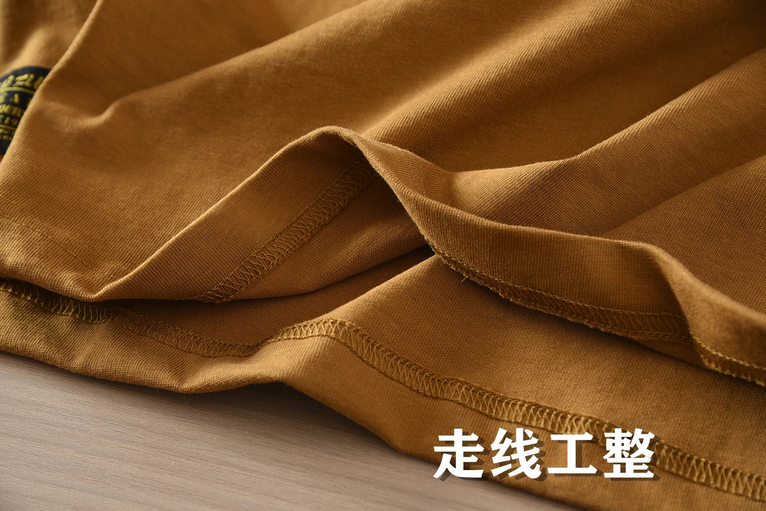 2025 Zomer Nieuw Amerikaans Retro Korte Mouw O-hals Effen Kleur T-shirt Heren Eenvoudige Mode 100% Katoen Gewassen Casual Jeugd Tops