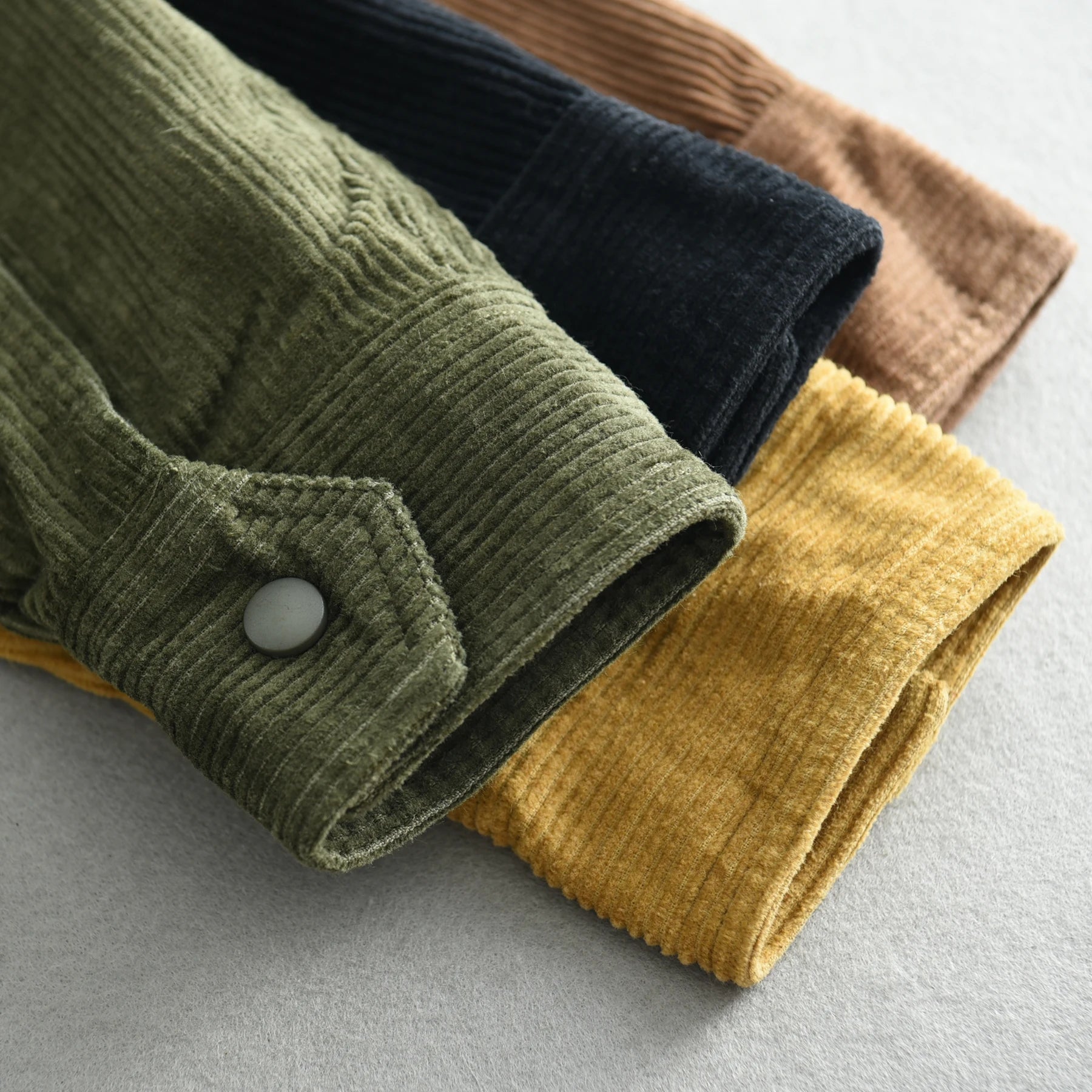 Herfst Winter Nieuw Amerikaans Retro Lange Mouw Revers Verdikt Corduroy Overhemd Heren 100% Katoen Gewassen Dubbele Zak Casual Jas