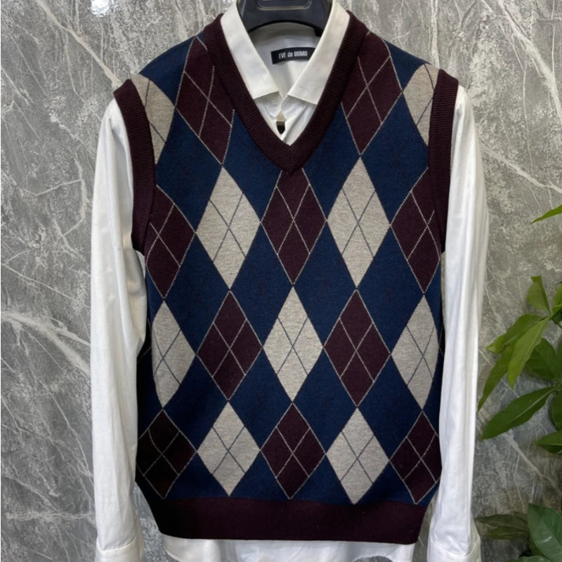 Unisex Autumn and Winter Warm Vest, Stylish Slim-Fit V-neck Sweater Stretch Suitable For Students S-3XL