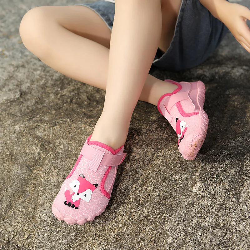 Kids Wide Toe Beach Shoes Lightweight Breathable Non Slip Rubber Sole with Durable Construction for Long Lasting Use
