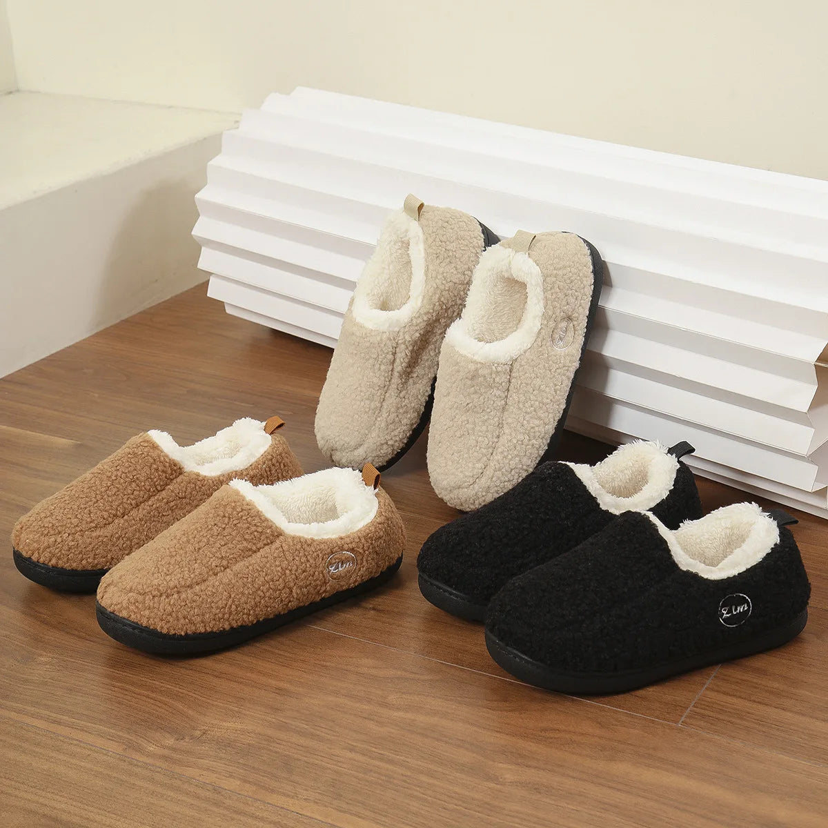 Women's Winter Fluffy Warm Slippers Short Plush Lined Home Shoes Suitable For Indoor and Outdoor Use With Anti-Skid Fuzzy Ladies Cotton Shoes