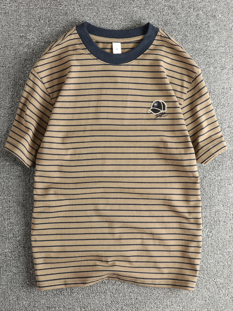2025 Zomer Nieuwe Amerikaanse Retro 230g Korte Mouw O-hals Pet Borduurwerk Gestreept T-shirt Heren Eenvoudig Gewassen Oude Casual Losse Tops