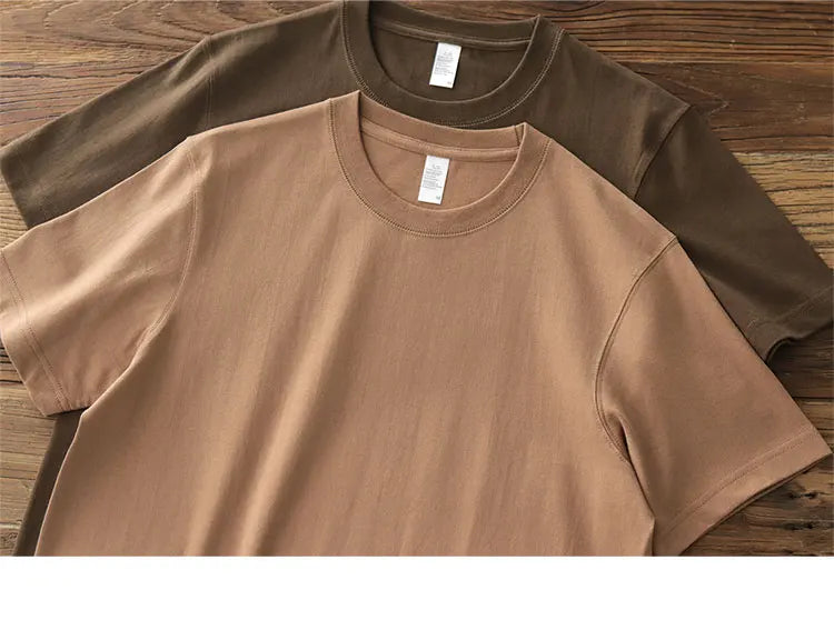 2025 Zomer Nieuwe Amerikaanse Retro 245G Korte Mouw O-hals Effen Kleur T-shirt Herenmode Eenvoudige 100% Katoen Gewassen Casual Tops