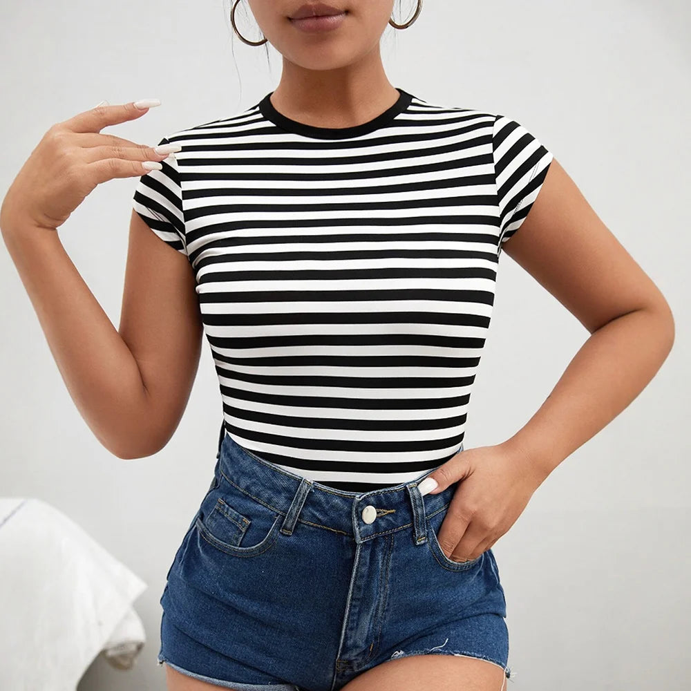 T-Shirts Summer Korean Casual Stripes Short Sleeve Round Neck Skinny Fit Daily T-Shirts For Women