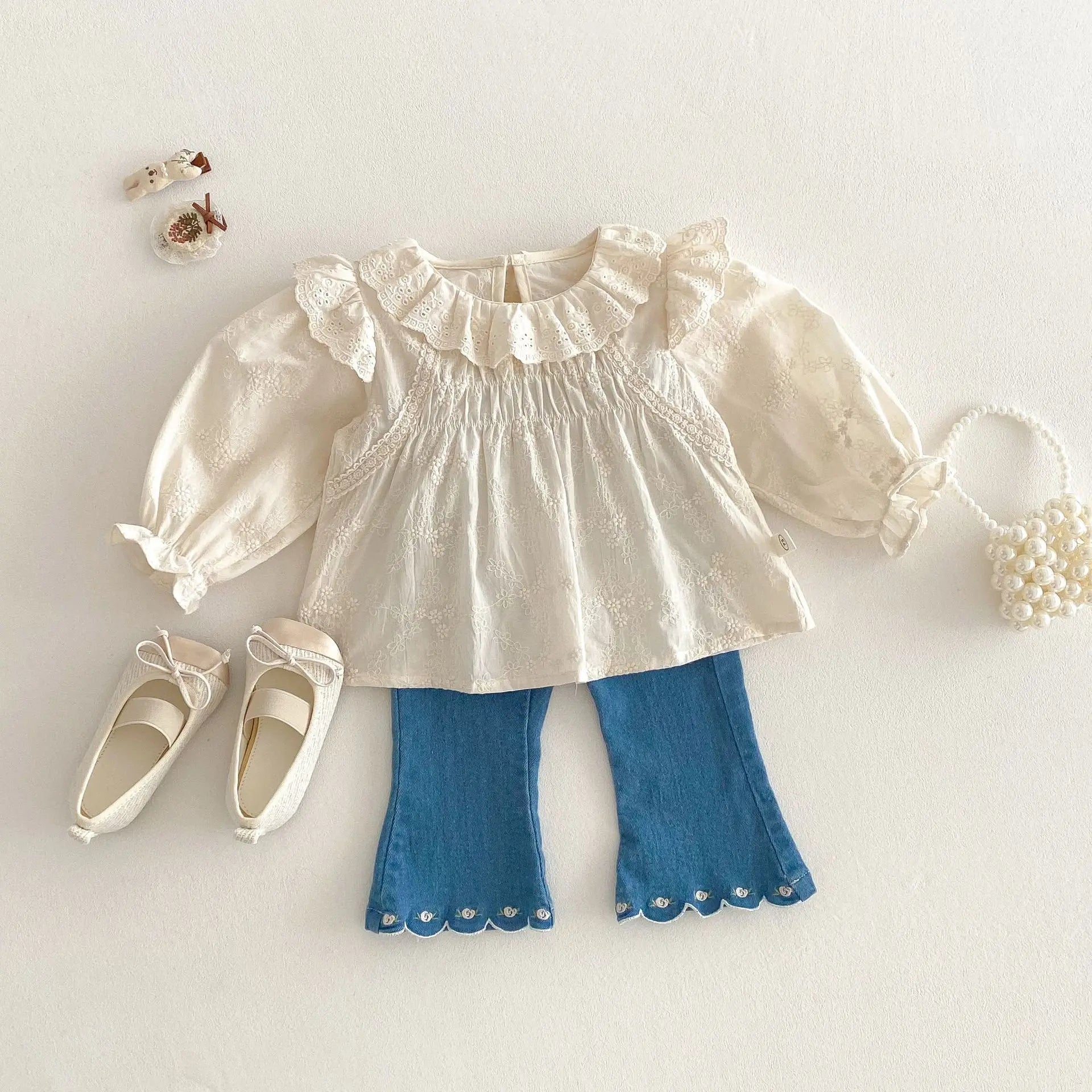 Spring Korean Style Girls' Doll Shirt Cute Embroidered Flowers Kid's Blouse Children's Baby Peter Pan Collar Shirt Base Top 0-5Y Girls