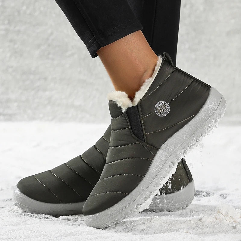 Men's Warm Fur Flat Shoes Waterproof Winter Slip-On Sneakers For Men