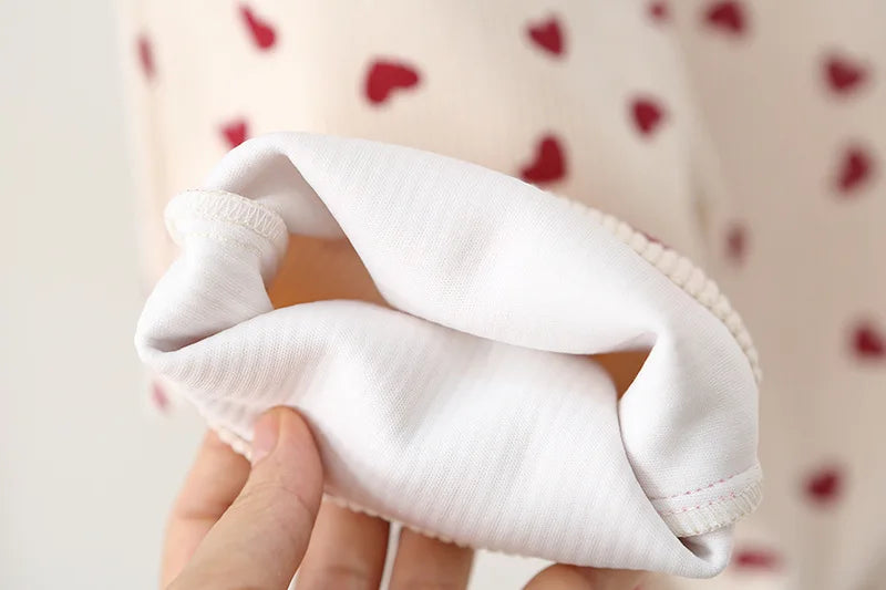 Nieuwe herfst babybroek peuter schattige liefde overall 1-4T baby meisjes veelzijdige losse corduroy broek