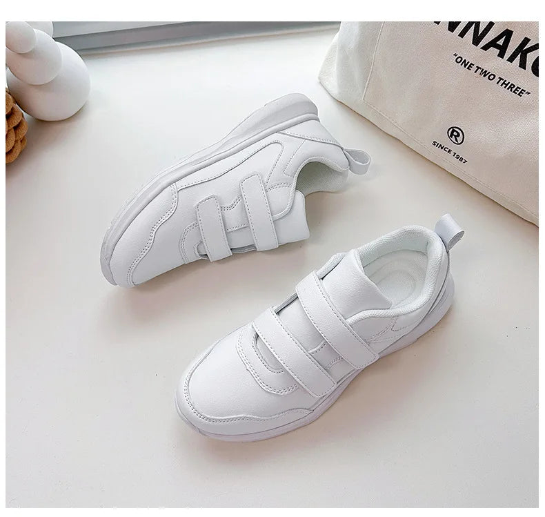 Student Sneakers Unisex White Shoes Magic Buckles Lightweight Couple Shoes for Sports School Dance Running