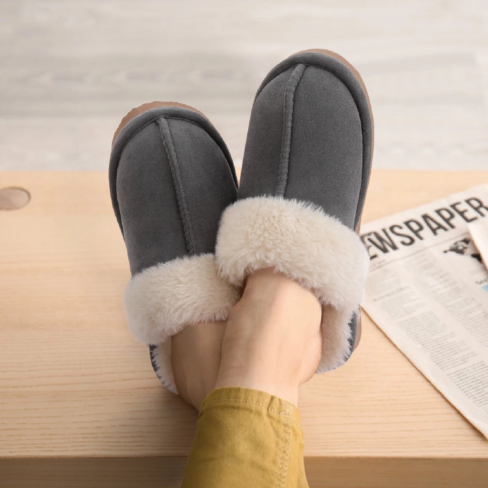 Unisex Fuzzy House Winter Slippers Fashion Fur Collar Suede With Fluffy Memory Foam Indoor Slides Plush Cotton Shoes For Men & Women