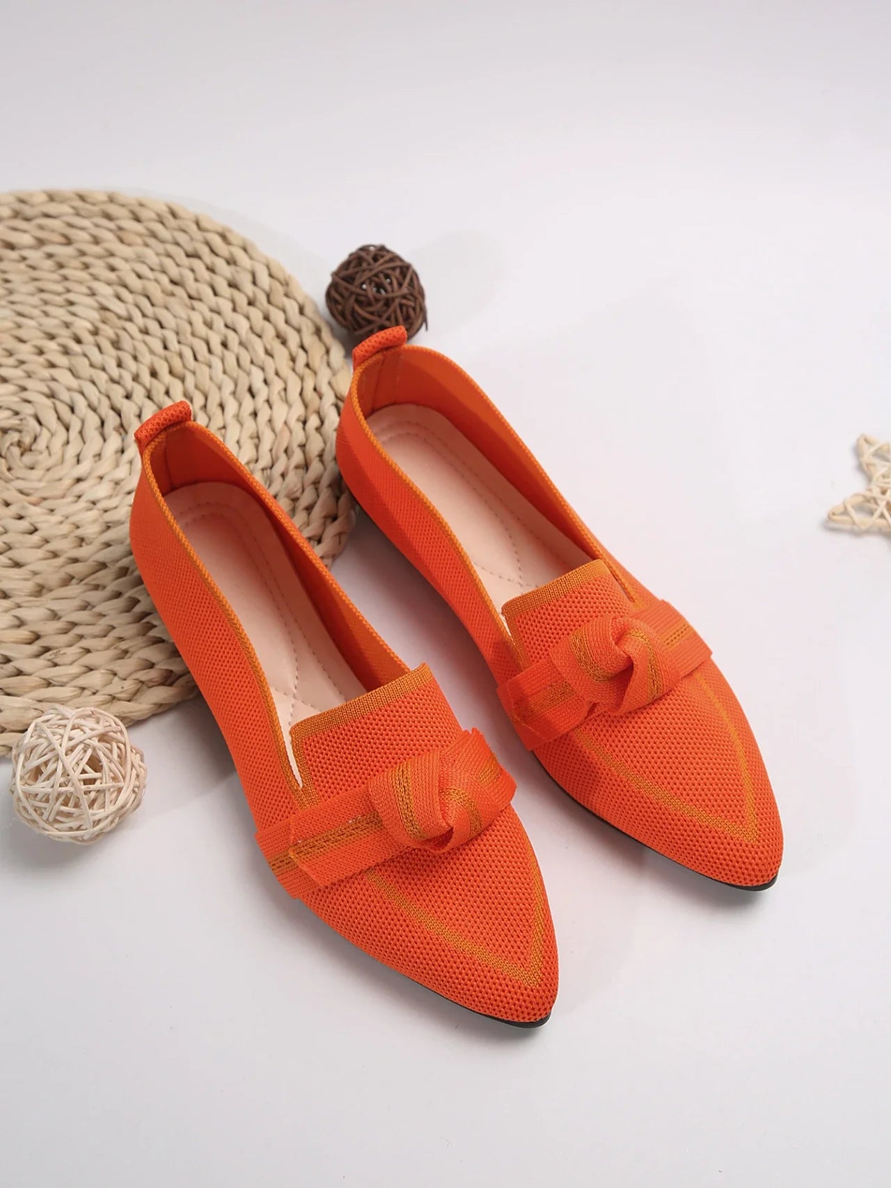 Women's Spring and Autumn Outfit Pointed Flat Breathable Casual Knot Shoes Women's Blue Pregnant Women's Low Heel Moon Shoes