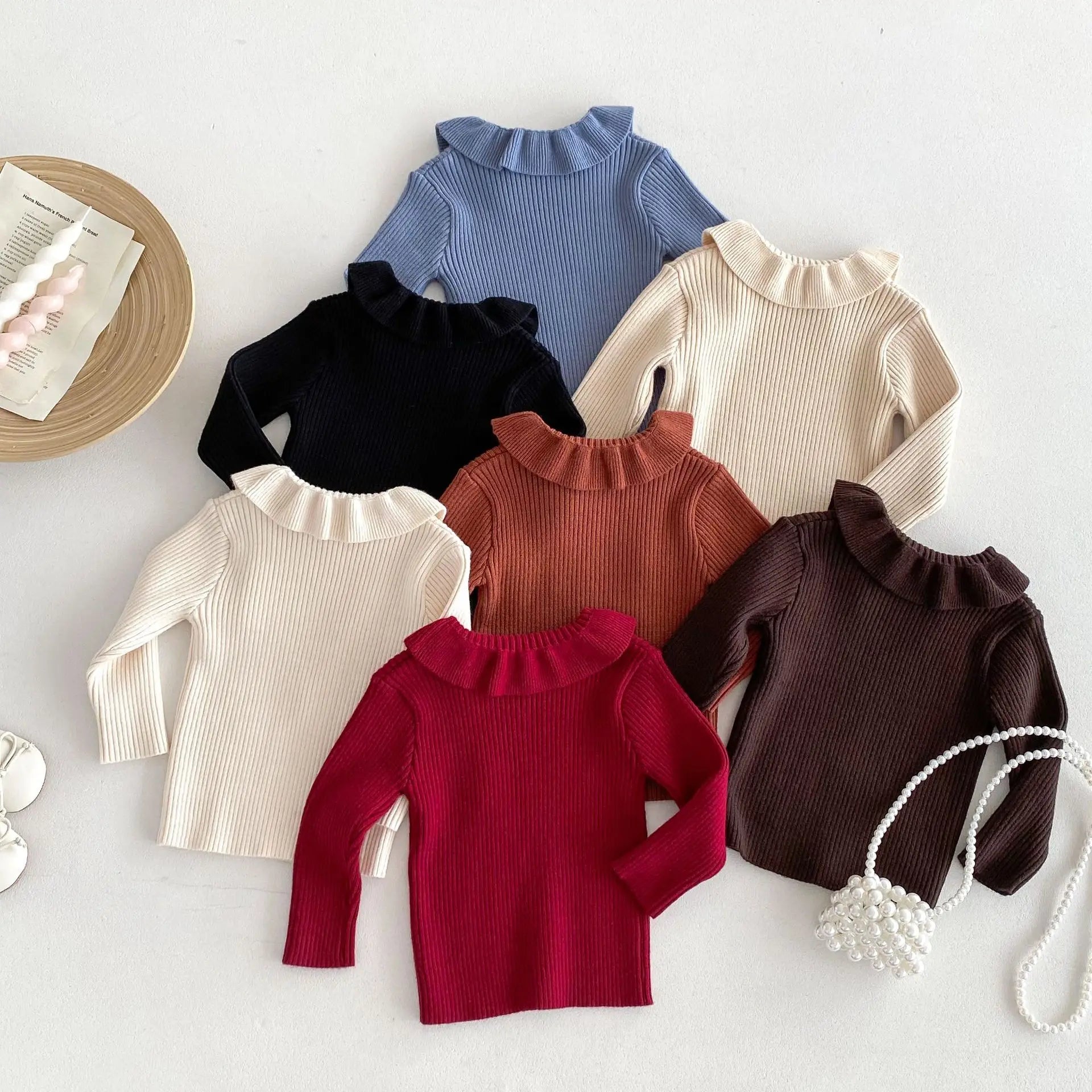 2025 Nieuwe effen trui met onderkant voor meisjes. Kinderkleding met lotusbladkraag en gebreide trui met basistopjes voor meisjes van 1-6 jaar.