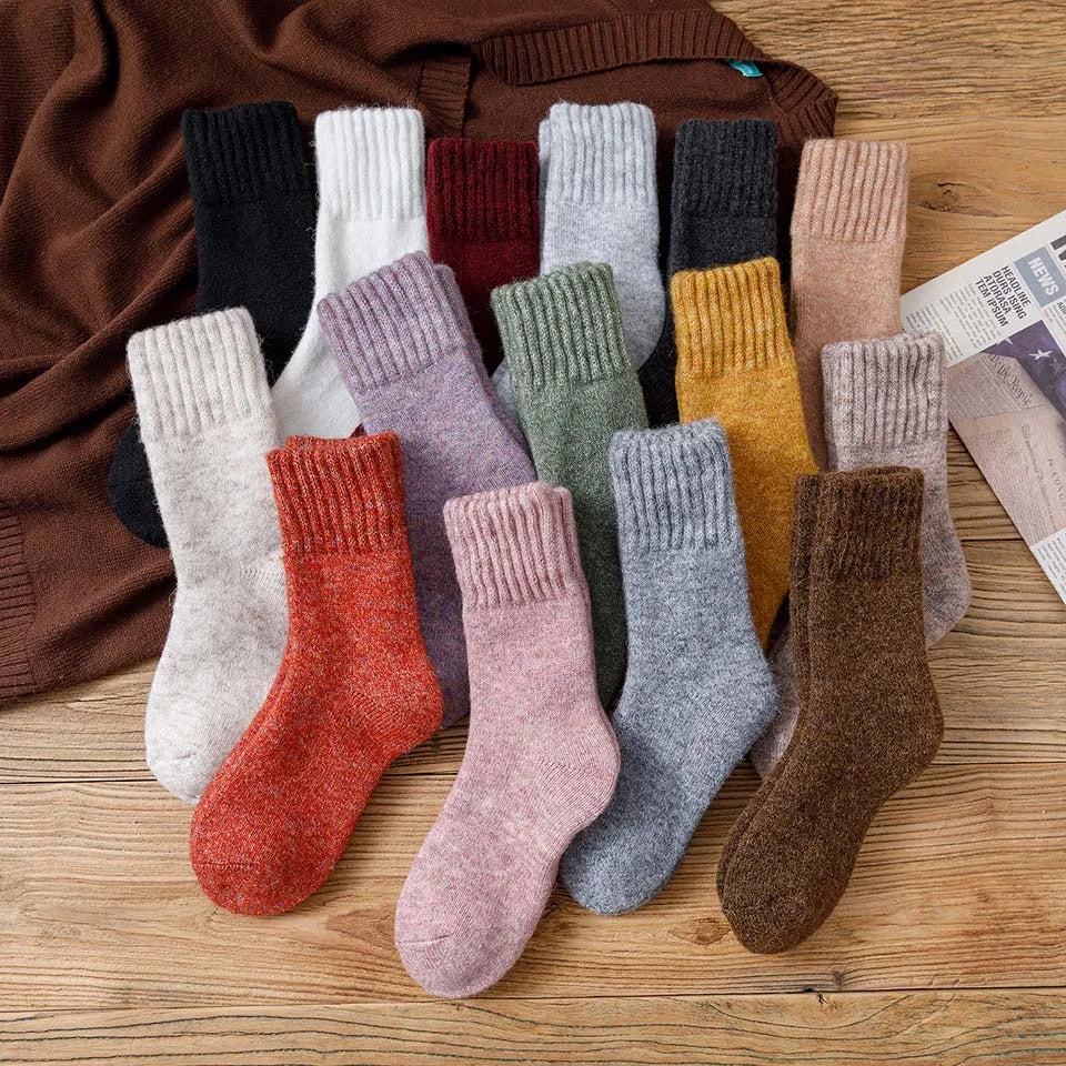 5 Pairs Winter Women's Thick Warm Merino Wool Socks Harajuku Retro Cold Resistant Fashion Casual Solid Colour Cashmere Lady's Socks