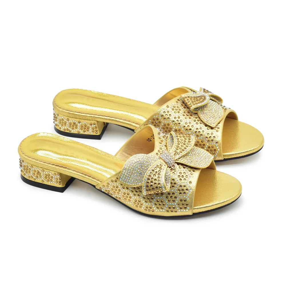 Women Bow Pumps Decorated with Rhinestone Slip-On Peep Toe Low Heels Ladies Dress Party Shoes for Bride's Wedding