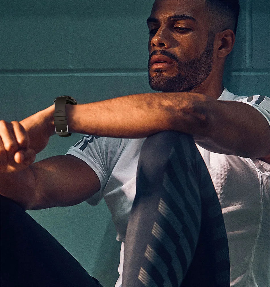 2025 New Smartwatch Women AMOLED HD Screen Always On Display Bluetooth Call IP68 Waterproof GPS Smart Men Watch - Compatible with Android IOS