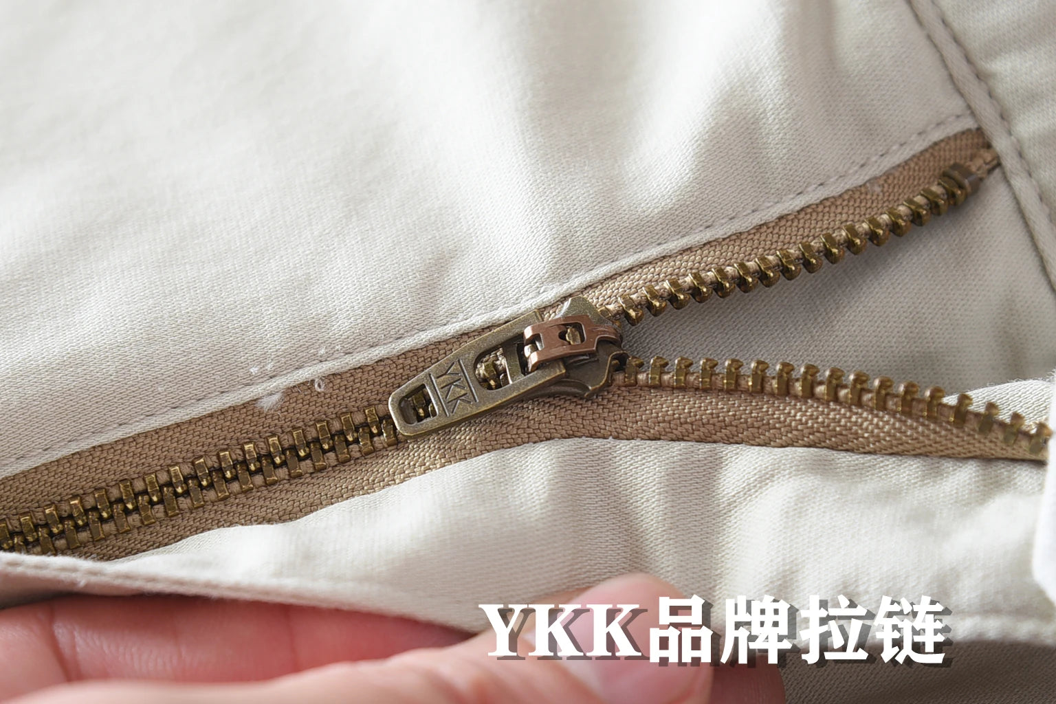 2025 Zomer Nieuwe Amerikaanse Retro Dunne Micro-Elastische Casual Broek Heren Eenvoudige 97% Katoenen Slim CHINO Business Rechte Broek