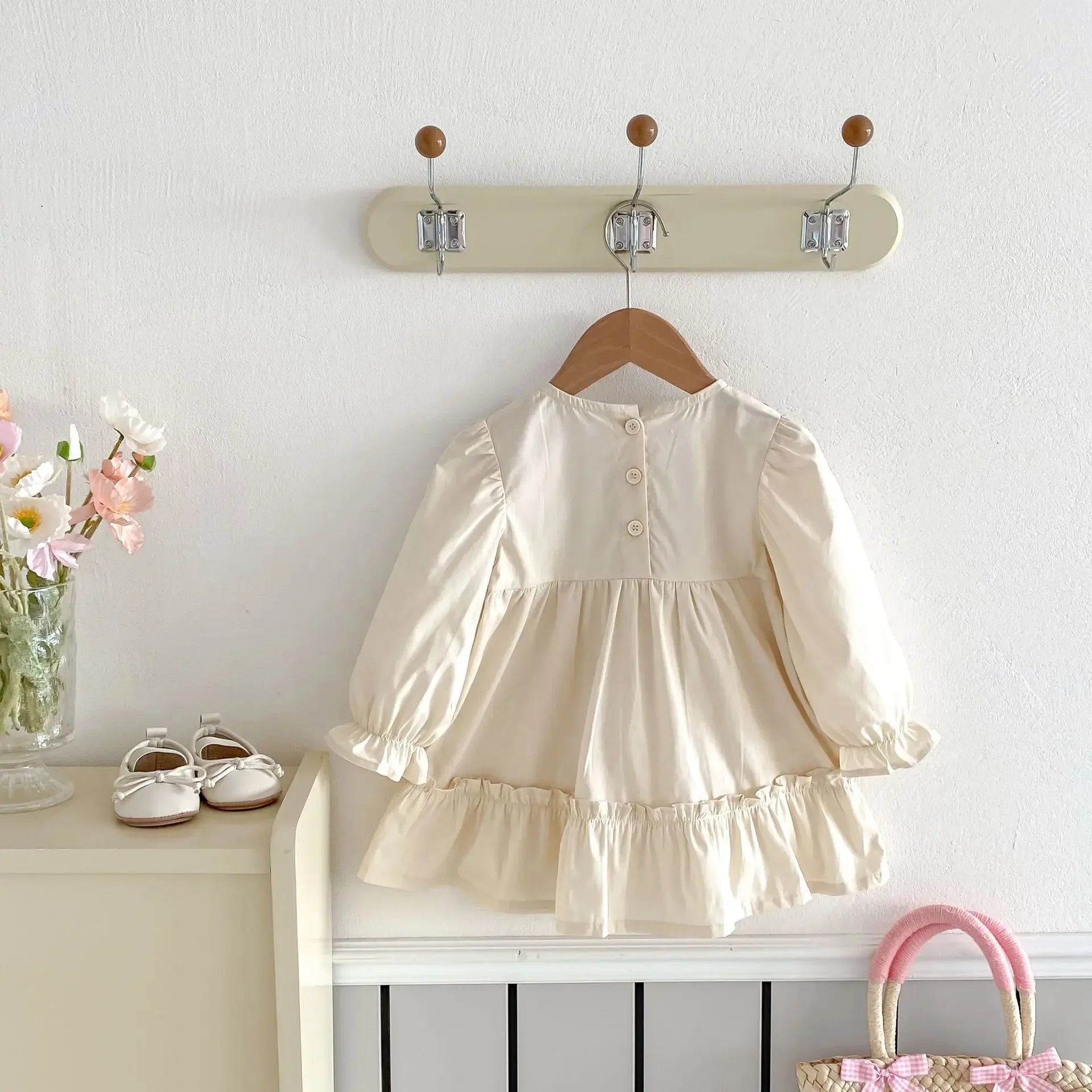 2025 Spring Children's Clothing Girls Casual Dress Puff Sleeved Embroidered Kid's O-neck Princess Dress 1-6Y Girls