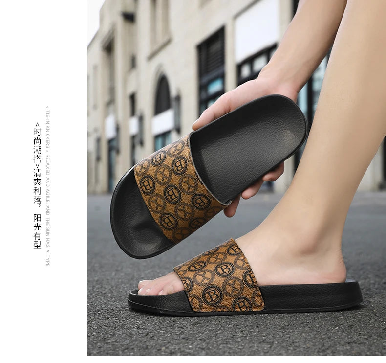 Daily Outdoor Walking Slipper Men Fashionable Summer Beach Water Shoes Comfortable Youth New Cool Sandals Seaside Slides