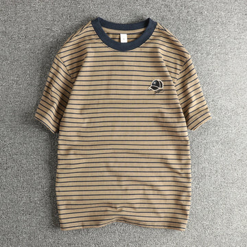 2025 Zomer Nieuwe Amerikaanse Retro 230g Korte Mouw O-hals Pet Borduurwerk Gestreept T-shirt Heren Eenvoudig Gewassen Oude Casual Losse Tops