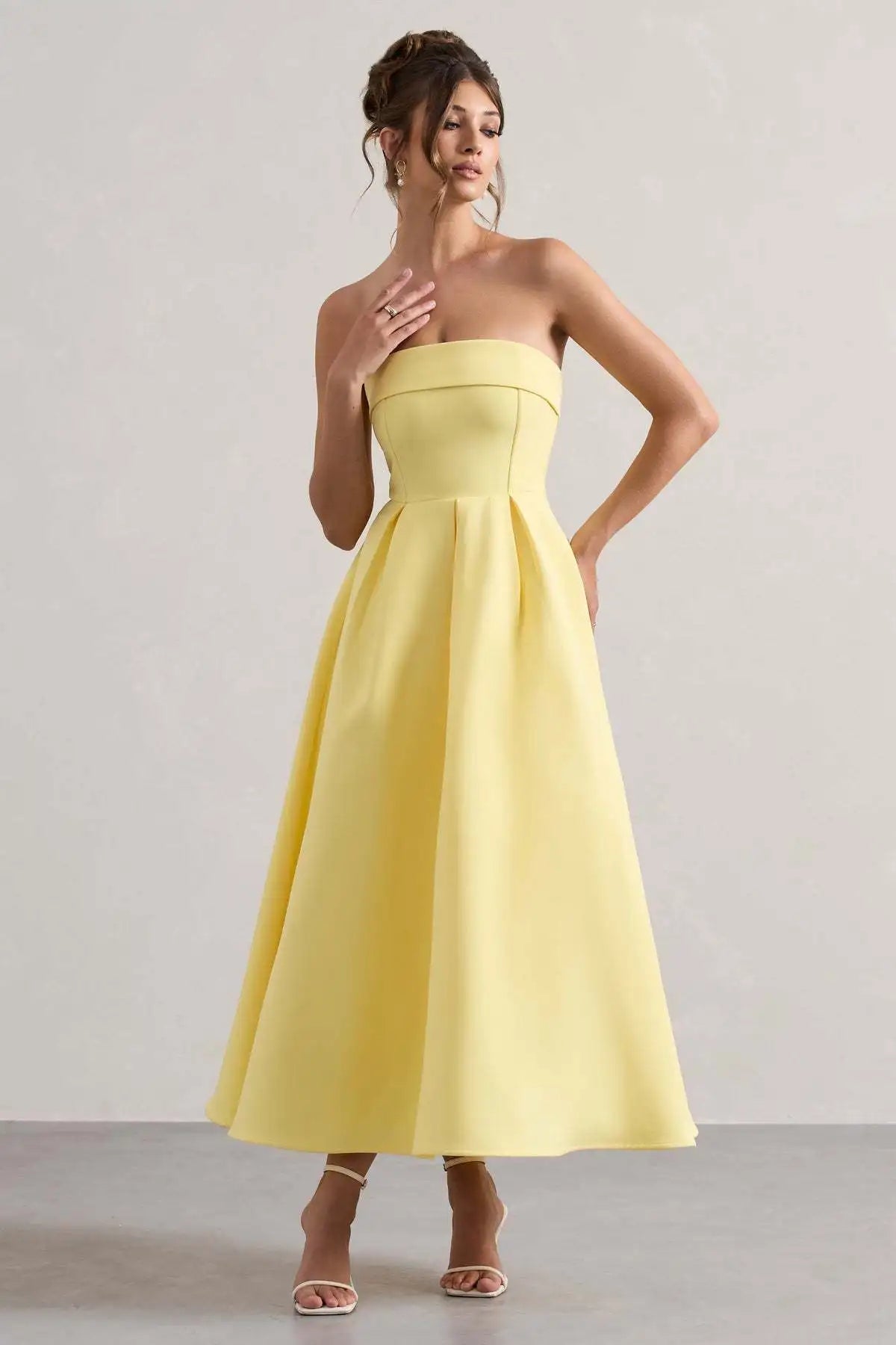 2025 Franse mode elegante lange avondjurk vrouwen high-end effen mouwloze strapless feestjurk chique minimalistische kleding