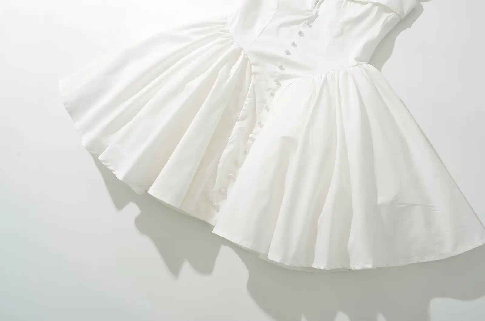 Summer Women Sexy Fit And Flare White Mini Dresses Short Sleeve Low Waist Elegant Party Dress Ladies Bridesmaids Robe