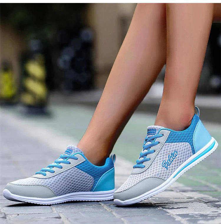 Women's Sneakers 2025 New Fashion Platform Shoes Women Trainers Casual Sneaker Woman Lace Up Womens Sneakers Tenis Feminino