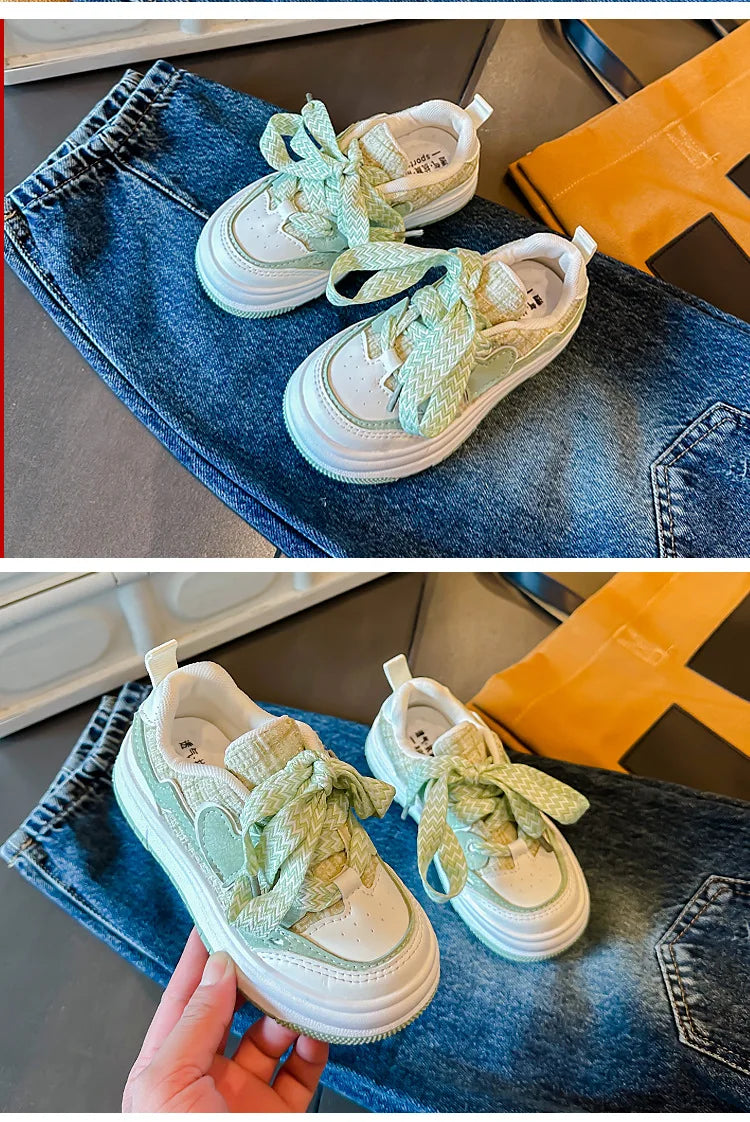 Kids Non Slip Lightweight Sneakers for Boys and Girls Breathable Outdoor Sports Shoes for School Skate and Casual Wear