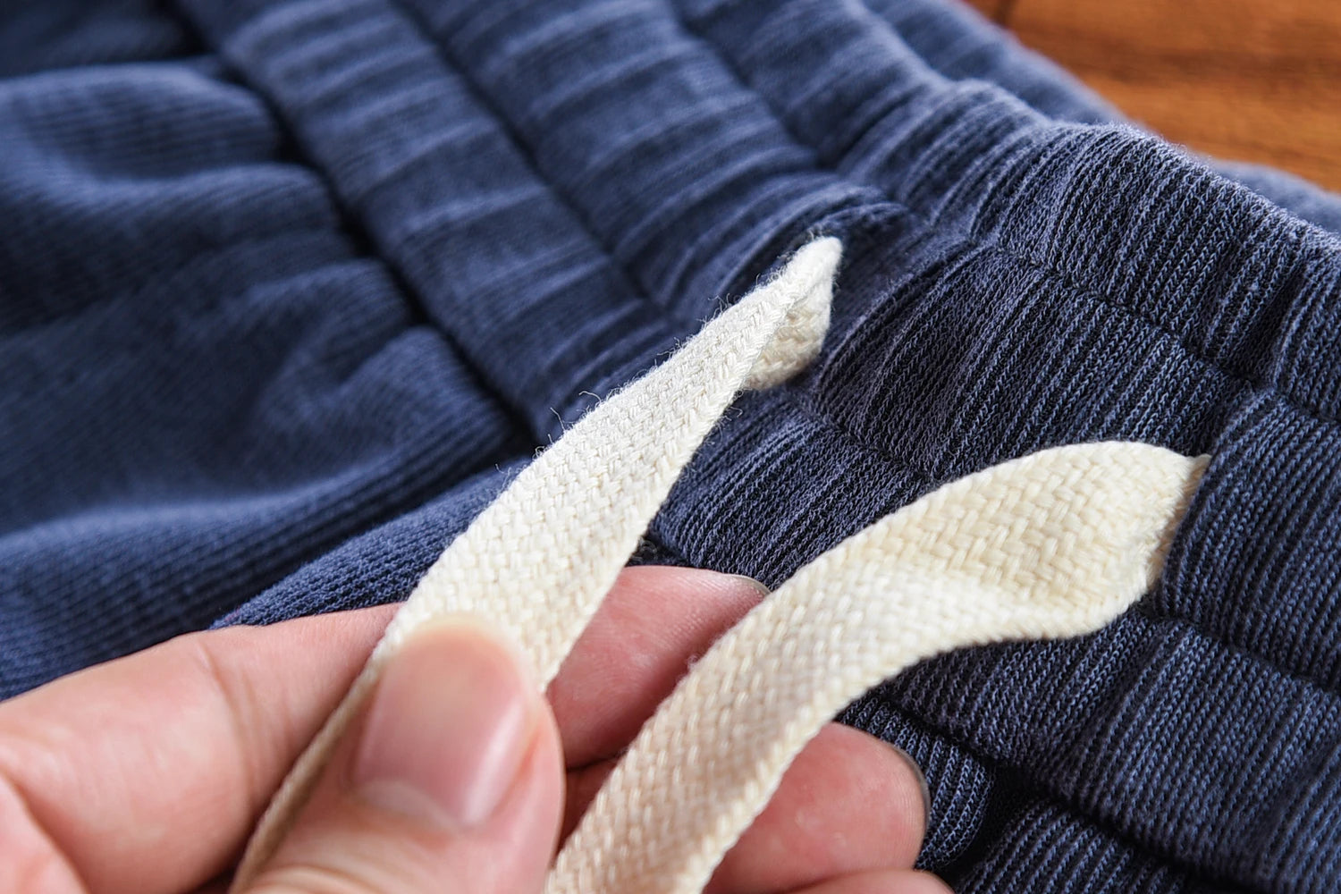 Herfst Nieuwe Amerikaanse Retro Dikke Effen Kleur Gebreide Joggingbroek Heren Eenvoudige Elastische Taille Trekkoord Sport Casual Losse Broek