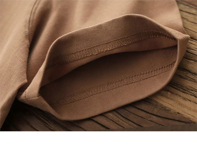 2025 Zomer Nieuwe Amerikaanse Retro 245G Korte Mouw O-hals Effen Kleur T-shirt Herenmode Eenvoudige 100% Katoen Gewassen Casual Tops